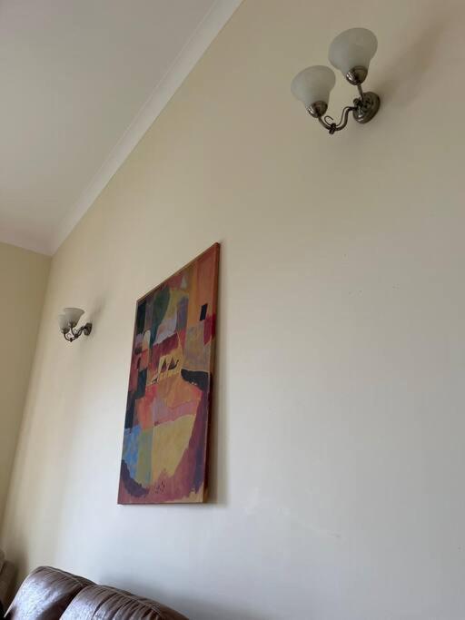 Apartment 500 - Metro Style Apartment On Nc500 Thurso Exterior photo